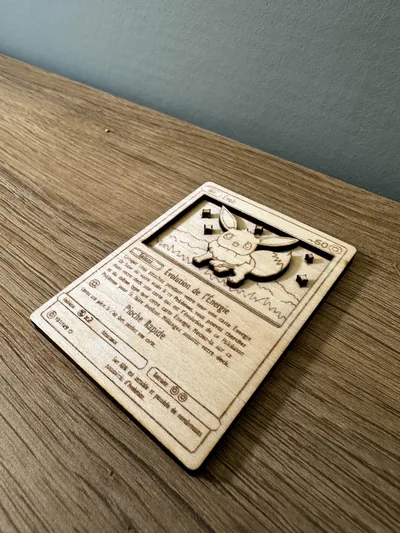 Carte Pokémon Évoli en bois 3D – photo 3