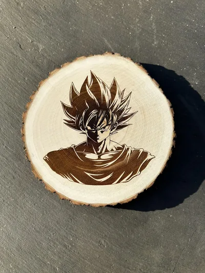 Dessous de plat Goku en bois gravé – photo 2