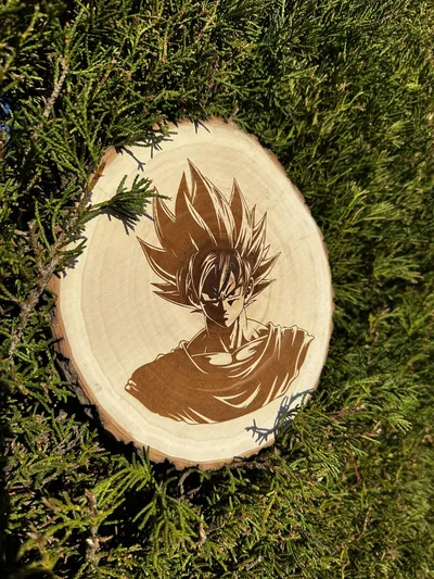 Dessous de plat Goku en bois gravé – photo 3
